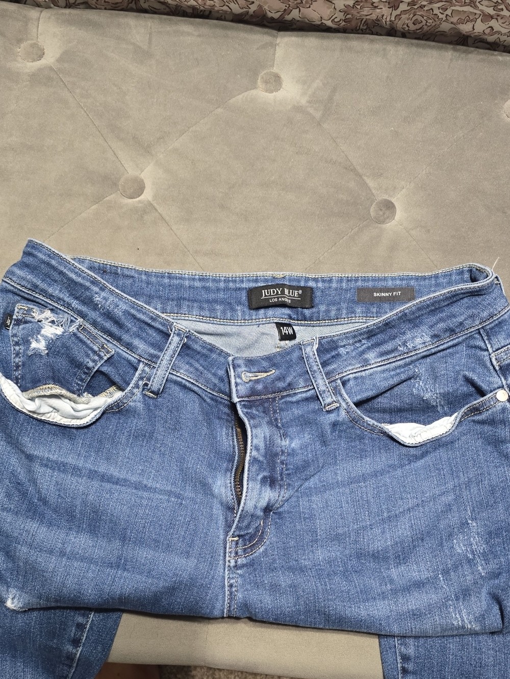 Judy Blue Women's Skinny Distressed Medium Blue Jeans